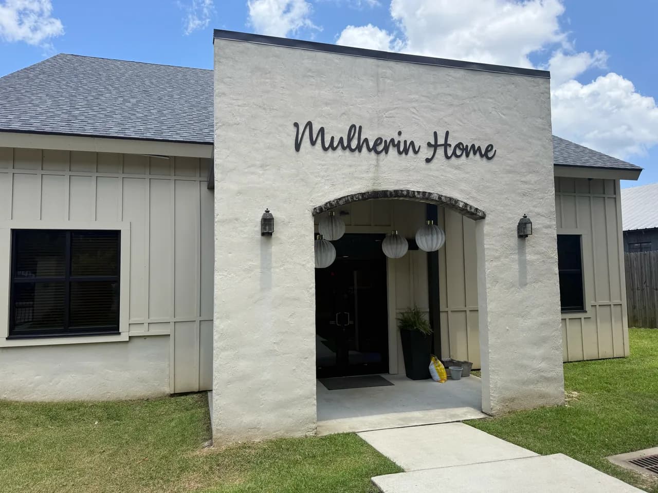 Mulherin Home in Mobile, AL — exterior painted by Pro 1 Painters (1)