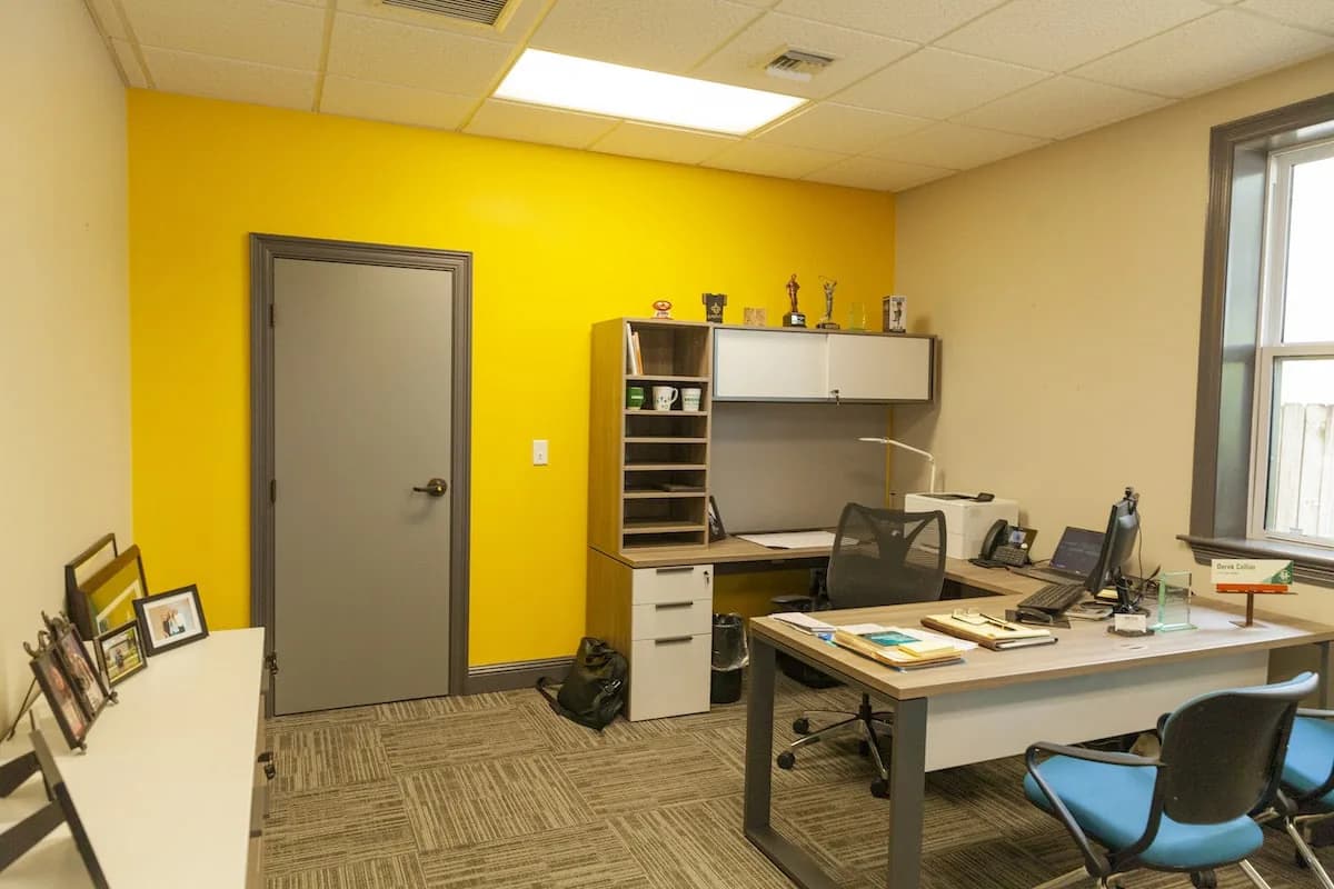 Lamar Advertising — Commercial Interior — photo 15 by Pro 1 Painters