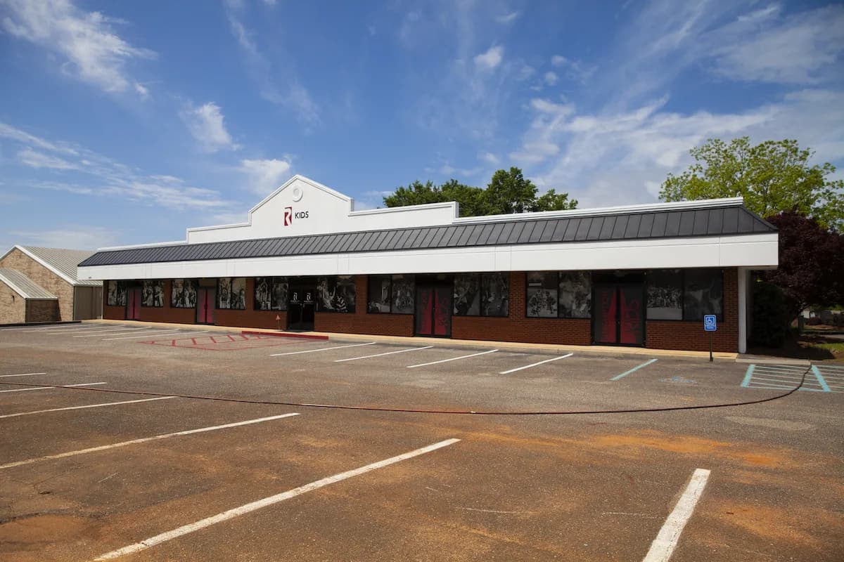 A New Exterior Look for Redemption Church — photo 4 by Pro 1 Painters